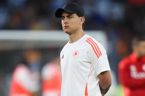 Qué hay detrás del rumor de Paulo Dybala a Boca en 2026, tras la sorpresiva frase del padre de Paredes