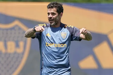Dos dudas: el probable equipo de Gago para el partido de Boca ante Unión