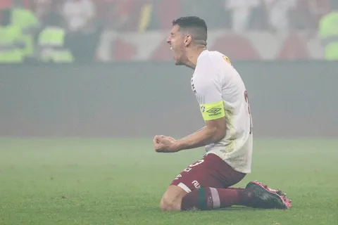 ¿Llega o no? Lo último que se sabe sobre la lesión de Nino, a días de la final contra Boca