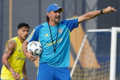 Diego Martínez armó un posible equipo para el próximo amistoso con una dupla de ataque sorpresa