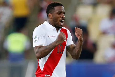 El inesperado comentario de Farfán sobre una figura de Boca: "Ojalá se lesione"