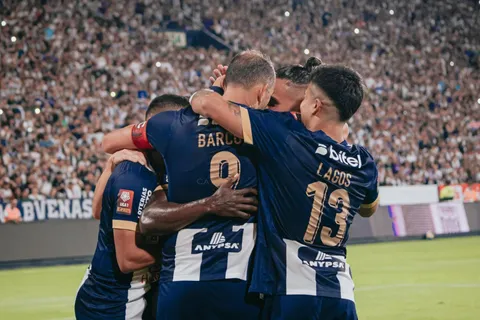Sufre Alianza Lima: se confirmó la lesión de Pablo Lavandeira antes del cruce contra Boca