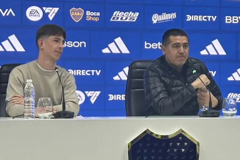 Riquelme mostró la camiseta y sorprendió a todos: Tomás Belmonte no portará la 5