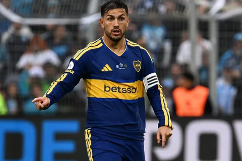 Paredes se debe una charla con Scaloni.