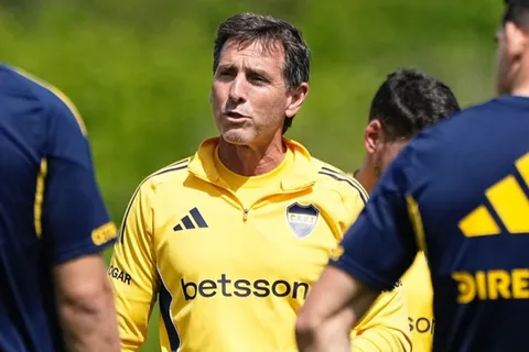 Claudio Úbeda hizo un cambio de último momento en el entrenamiento de Boca del viernes