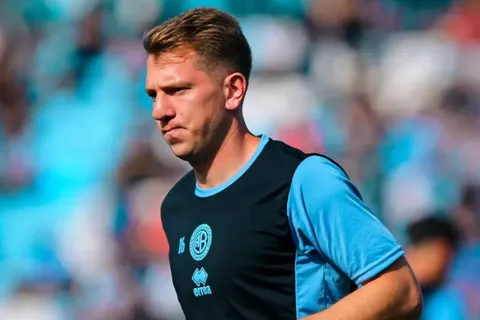 Rara operación: ¿Esteban Rolón puede volver a Boca para irse inmediatamente a otro club más?