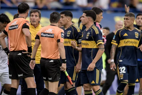 Los hinchas de Boca apuntaron contra Janson en el empate con Gimnasia de Mendoza: "Una vergüenza"