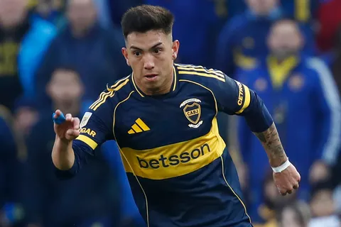 Alan Velasco es baja en Boca hace más de un mes y está cerca de recuperarse