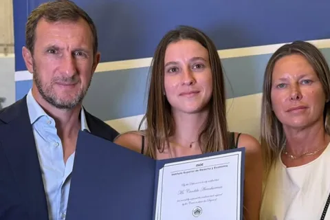 La intimidad de Rodolfo Arruabarrena antes de Boca: cómo es el pequeño pueblo español donde vive con su familia