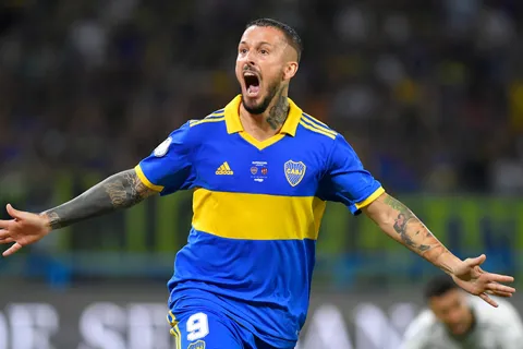 Benedetto, entre algunos sondeos de México y su deseo de volver a ser: ¿sigue o se va de Boca?