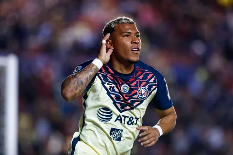 Roger Martínez en Boca