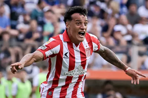 Boca quiere a Tiago Palacios, pero Estudiantes pide una cifra altísima por su pase