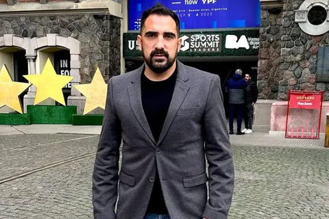 Damián Escudero jugó con Riquelme y Palermo y ahora es representante: la historia