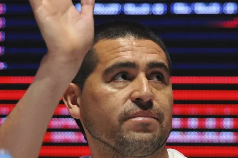 "Le gusta mucho": revelaron quién es el jugador que Riquelme quiere "recuperar" 