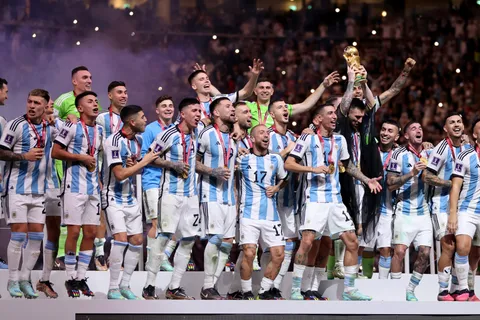 Mundial de Clubes 2025: Bayern Múnich quiere a un campeón del mundo con la Selección Argentina