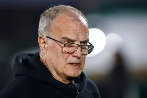 Sorpresivo: por qué Marcelo Bielsa fue tendencia en pleno partido entre Boca y Bayern Múnich