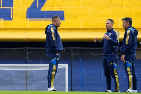 Fue titular en el inicio del ciclo, se lesionó y ahora podría volver: el cambio que planea Almirón vs. Pereira