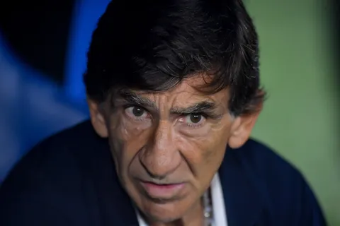 El inesperado palito de Gustavo Costas a Boca y River: "Que no nos saquen"
