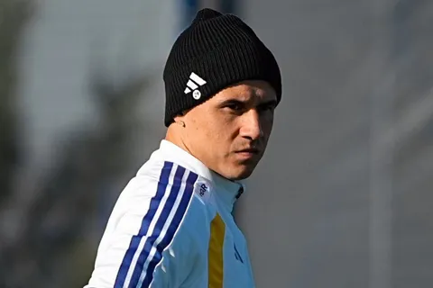 Adam Bareiro acelera su recuperación en Boca y apunta a regresar por Copa Argentina