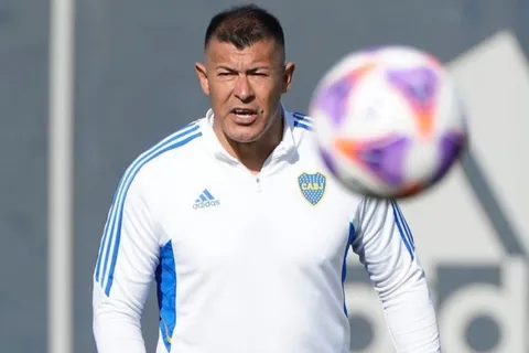 "Los próximos en volver": Almirón recuperaría pronto a dos titulares