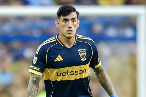 Lautaro Di Lollo aparece en el top 10 de centrales jóvenes del mundo con mejor juego aéreo