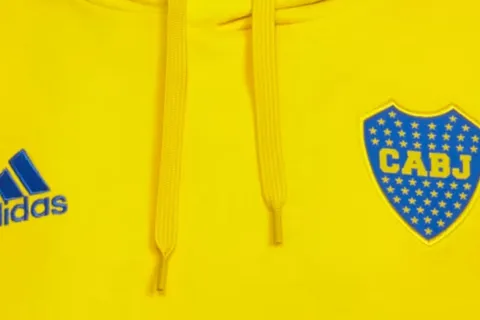 Adidas sacó más indumentaria de Boca: nuevo buzo y precios de ropa de entrenamiento