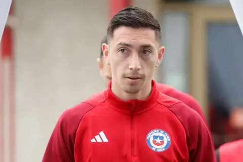 Rodrigo Echverría, volante chileno pretendido por Boca