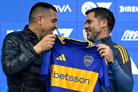 La debilidad de Riquelme y Gago: por qué Matías Rojas no sería "tan díficil" de traer como en otros mercados