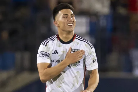 Boca lo quiere: el detalle que traba la negociación por Alan Velasco