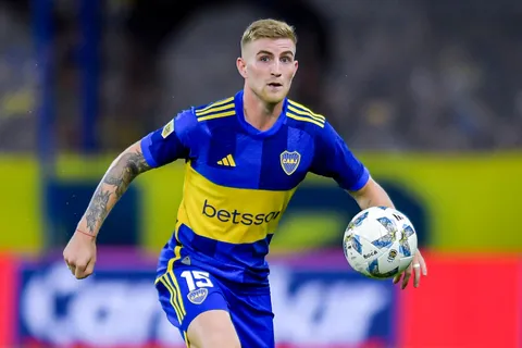 Confirmado: Williams Alarcón usará en Boca la "15" que dejó libre Nicolás Valentini