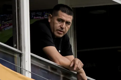 Cómo tomaron en Boca los idas y vueltas de Independiente Rivadavia en la negociación por Sebastián Villa