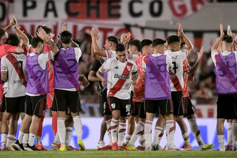 Gonzalo Montiel se lesionó en River y podría perderse el Superclásico ante Boca