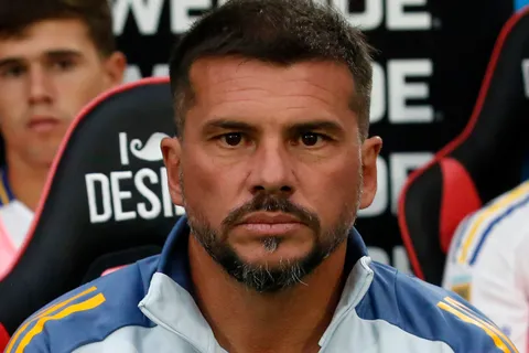 ¿Qué pasó con Mariano Herrón? No estuvo en los entrenamientos del plantel de Boca y tampoco dirigió a la Reserva