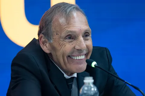 Miguel Russo tomó una decisión con los jugadores en Miami que los hinchas celebraron: "Está perfecto"