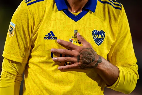 Se ofreció para volver a Boca pero revelaron que podría terminar en el fútbol brasileño