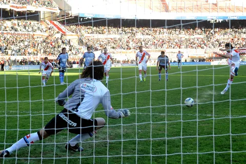 El descenso de River en 2011