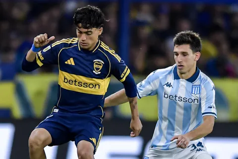 En Racing tampoco pueden creer que Úbeda sacó a Zeballos: "Fue a favor nuestro"