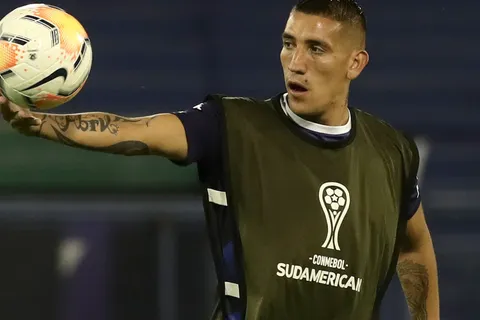 Ex Boca | El drama de Ricardo Centurión: un año sin jugar en Vélez y a punto de quedar libre