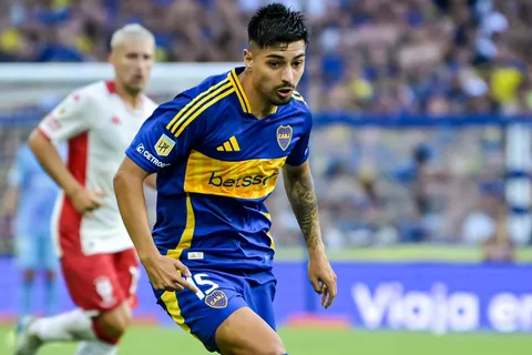 Williams Alarcón tiene chances de meterse en el equipo de Boca ante Rosario Central