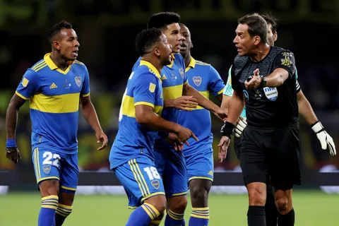 Rapallini rompió el silencio y habló del penal a favor de Racing: "Eso es todo"