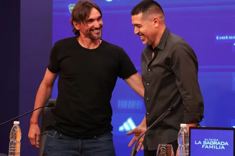 Diego Martínez y Juan Román Riquelme en Boca