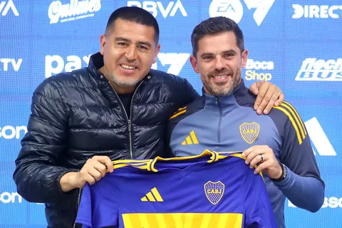 Boca chocó con la misma piedra: Juan Román Riquelme no puede volver a fallar en la elección del DT