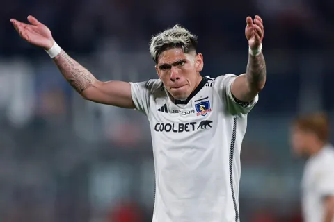 Juan Simón comparó a Carlos Palacios con una leyenda de Boca: "Es picante"