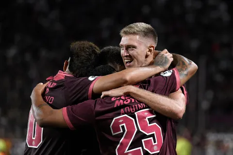 Atento, Boca: Nicolás Castillo podría perderse el partido del miércoles en Lanús