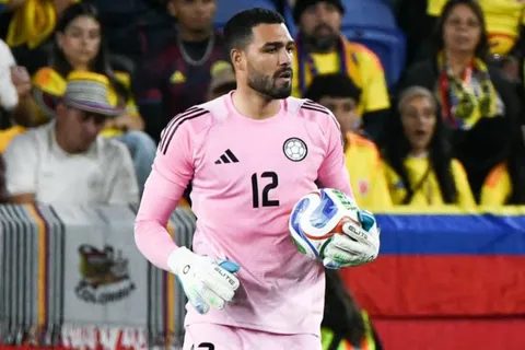 Quién es Álvaro Montero, el tercer arquero que contrata Boca en la gestión Riquelme