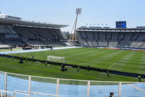 A horas del Boca-River, así está el césped del Estadio Mario Alberto Kempes