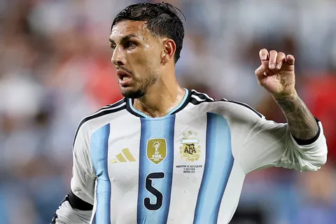 Atento, Boca: ¿Paredes terminó el Mundial con una lesión en las costillas?
