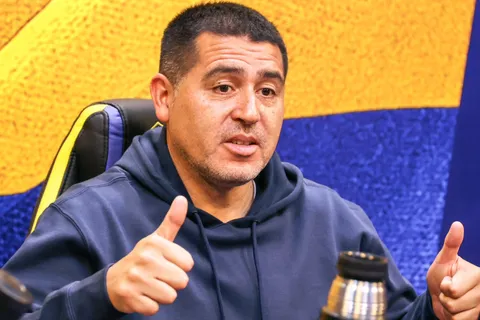 ¿Riquelme lo deja ir? La oferta de 4 millones que llegó a Boca por Vicente Taborda