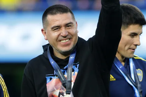 Juan Román Riquelme decidió qué otros puestos quiere reforzar en Boca tras cerrar a Paredes
