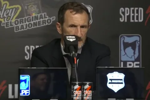 Qué dijo Rodolfo Arruabarrena sobre la falta de un nueve tras la derrota de Boca